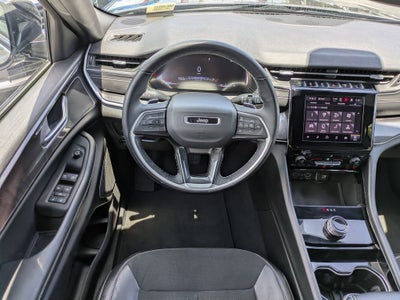 2022 Jeep Grand Cherokee L Altitude