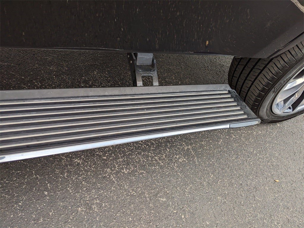 2023 Jeep Wagoneer Series III