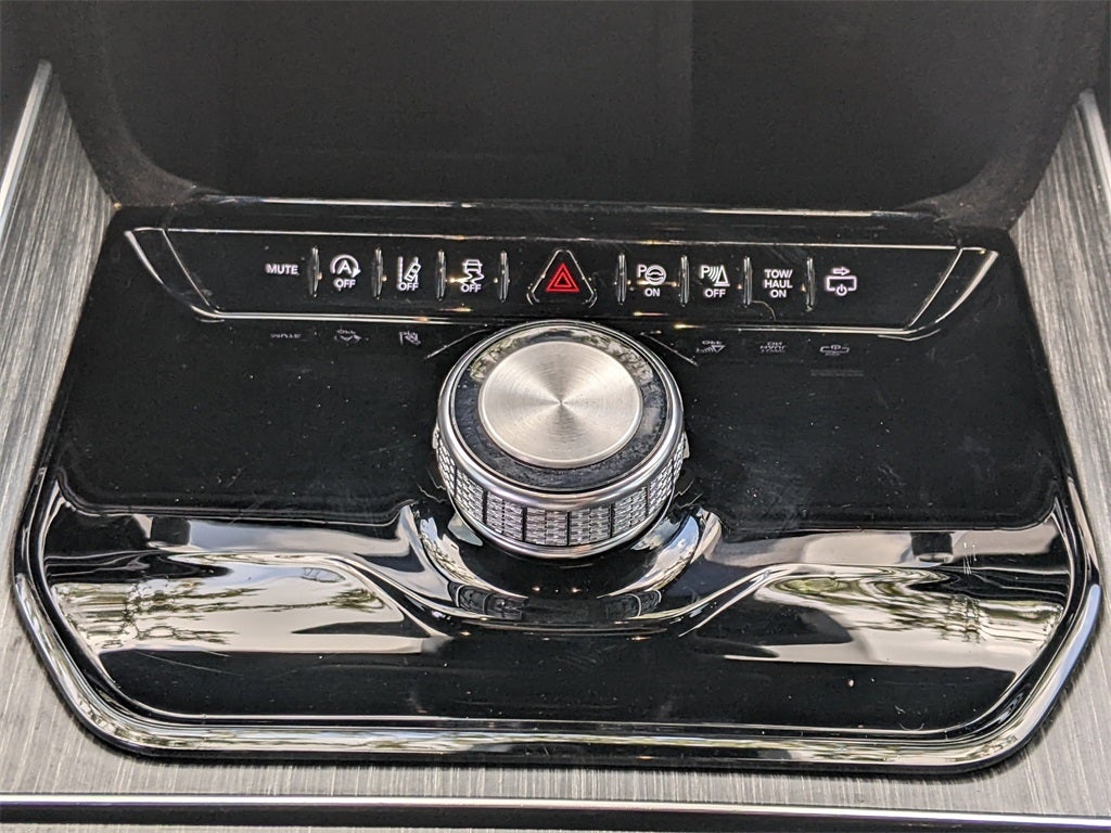 2023 Jeep Wagoneer Series III