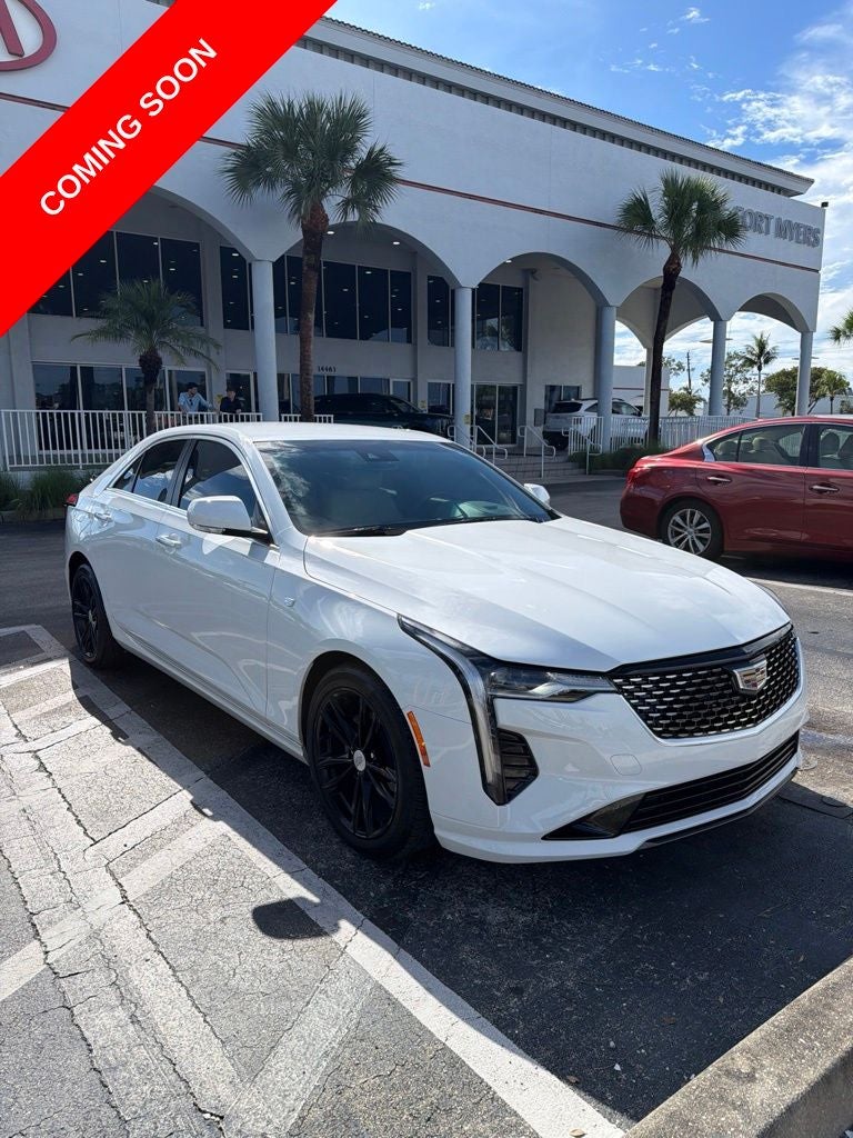 2024 Cadillac CT4 Luxury