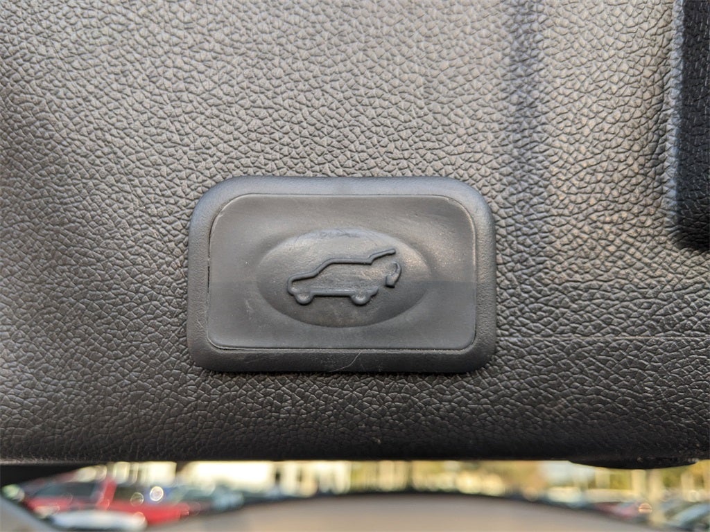 2016 GMC Acadia SLE-2