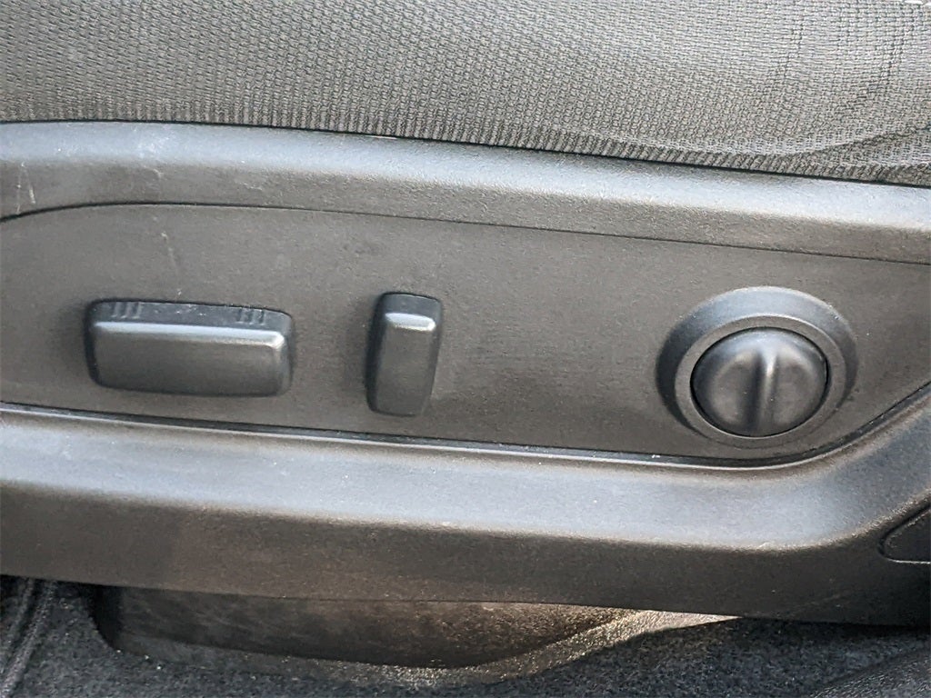 2016 GMC Acadia SLE-2