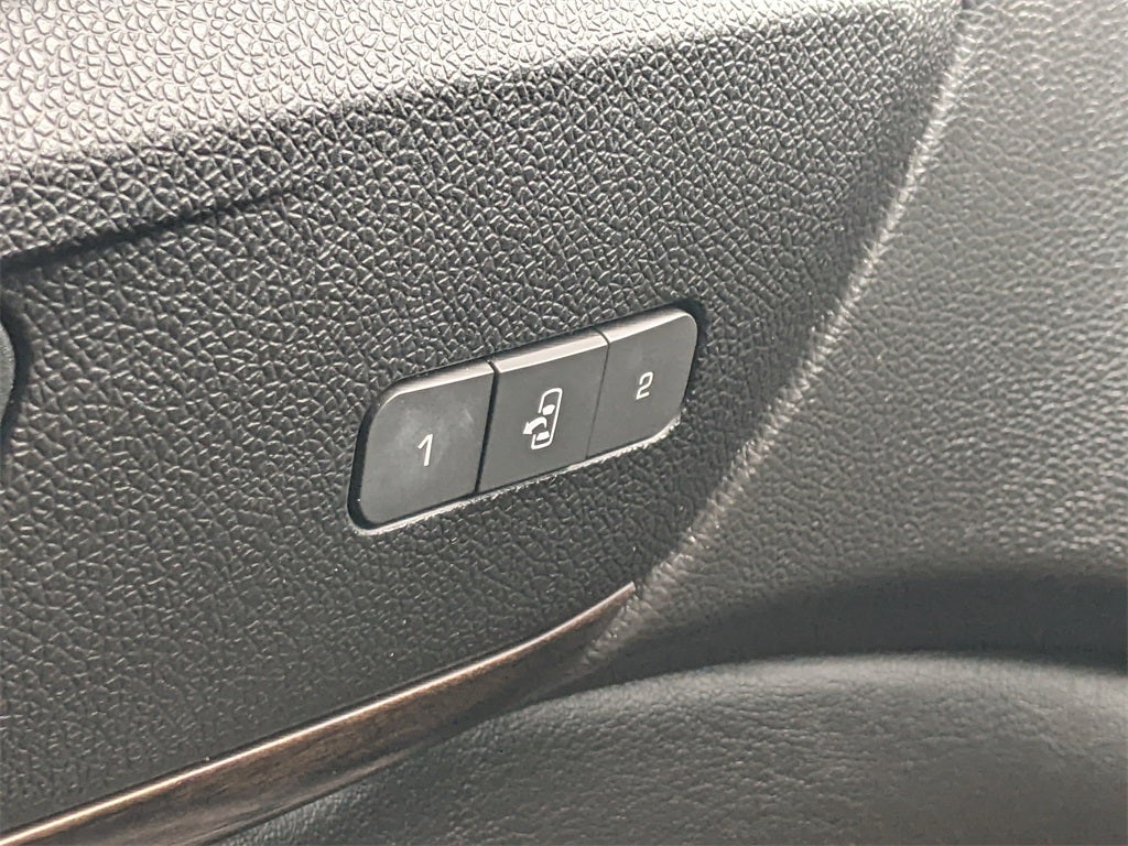 2014 GMC Acadia Denali