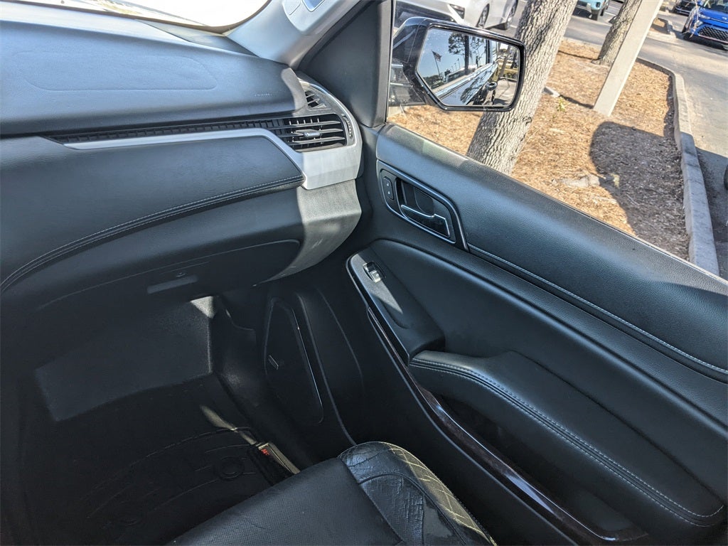 2017 GMC Yukon XL SLT