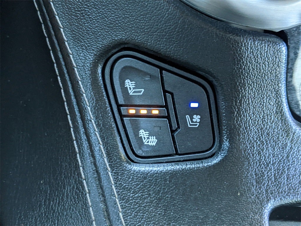 2017 GMC Yukon XL SLT