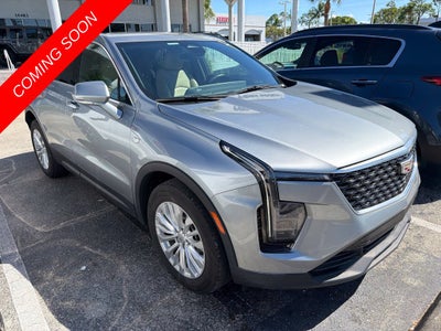 2024 Cadillac XT4 Luxury