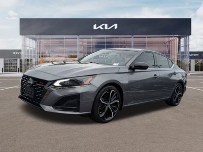 2023 Nissan Altima 2.5 SR