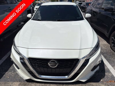 2022 Nissan Altima 2.5 SV