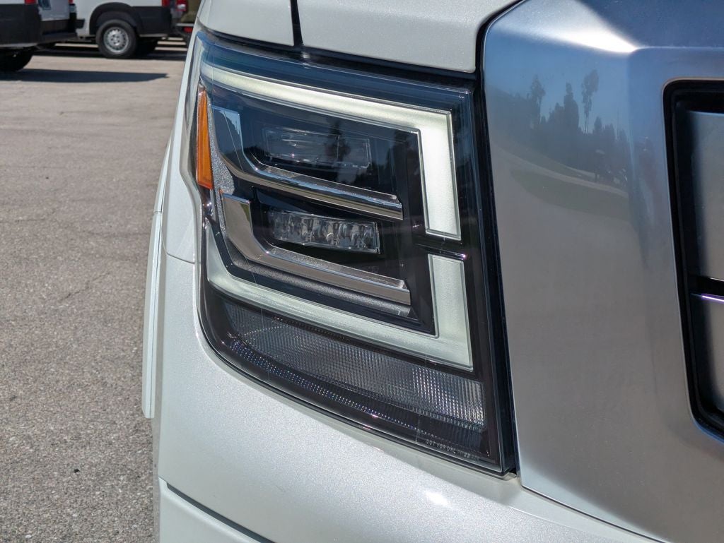 2023 Nissan Titan Platinum Reserve