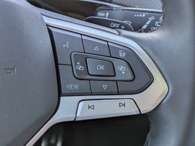 2024 Volkswagen Atlas 2.0T Peak Edition SEL
