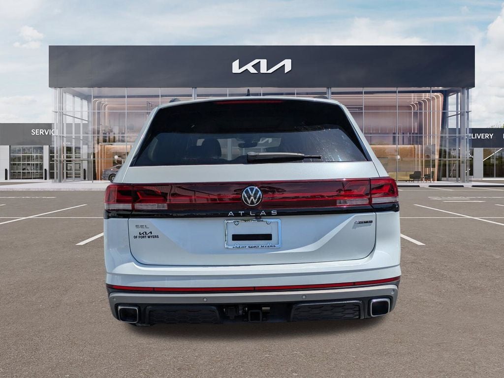 2024 Volkswagen Atlas 2.0T Peak Edition SEL