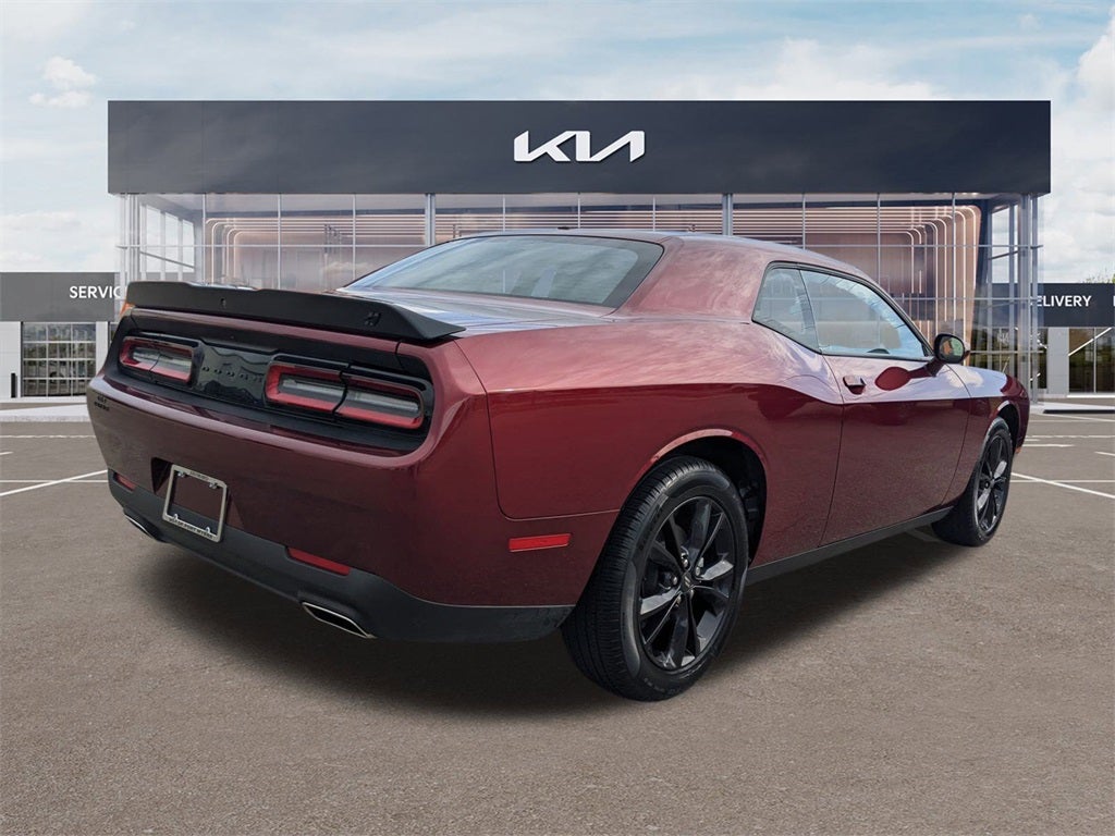 2022 Dodge Challenger SXT