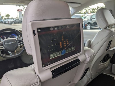 2018 Chrysler Pacifica Touring L Plus