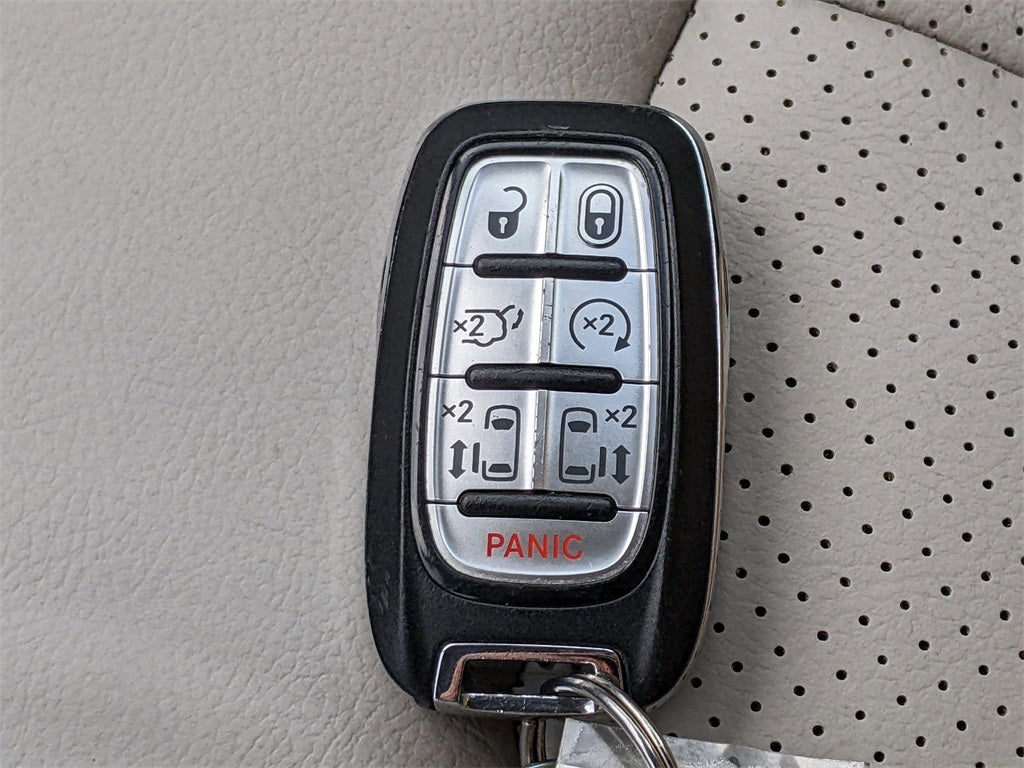 2018 Chrysler Pacifica Touring L Plus