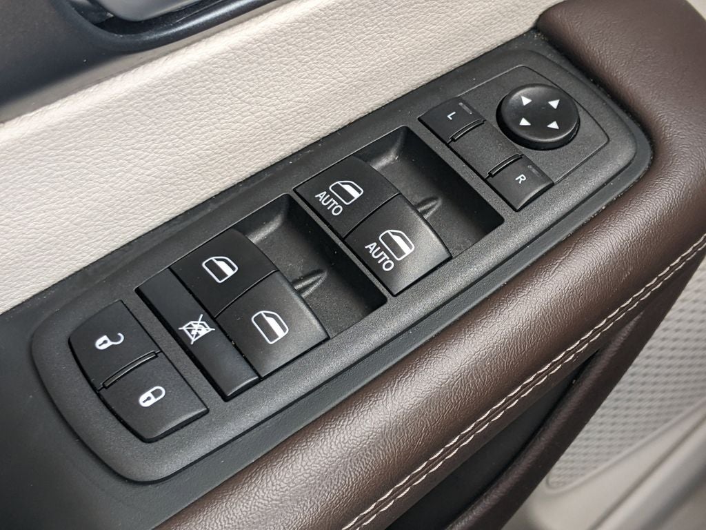 2021 Chrysler Pacifica Hybrid Touring L