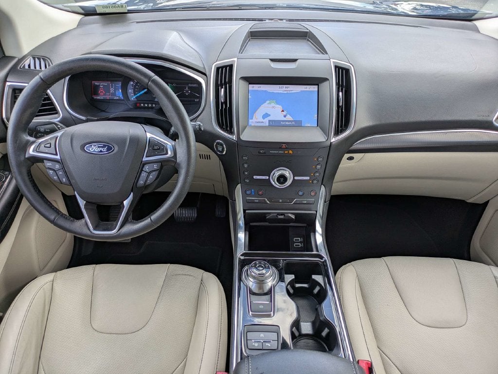 2020 Ford Edge Titanium