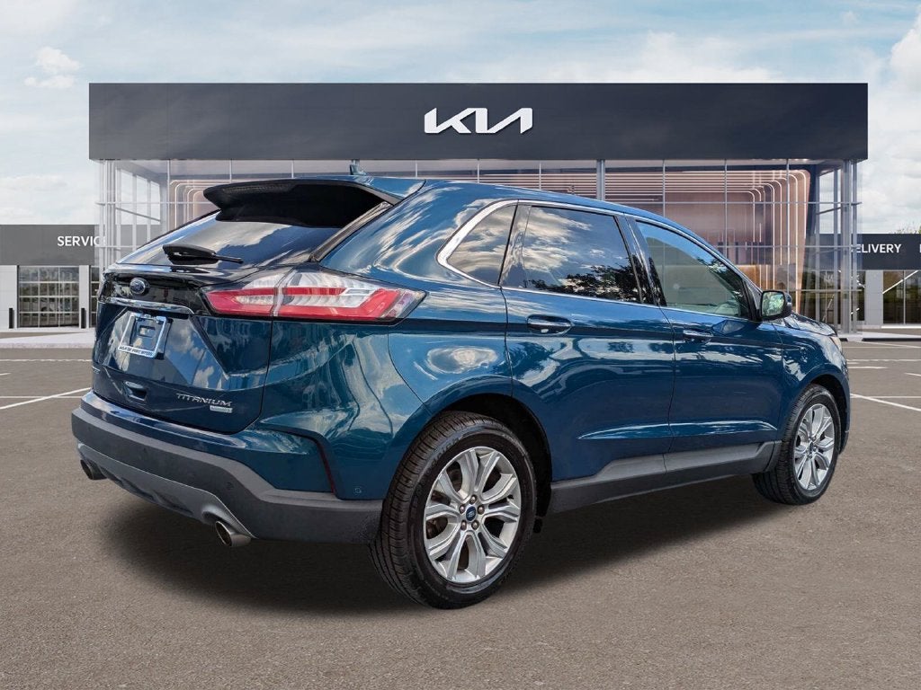 2020 Ford Edge Titanium