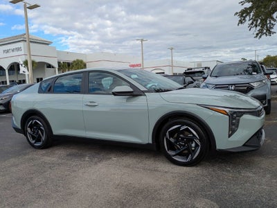 2025 Kia K4 EX