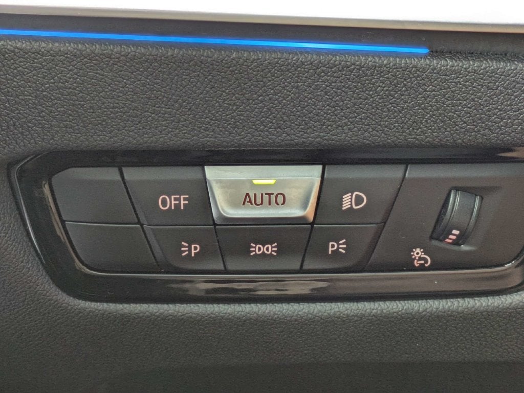 2023 BMW 3 Series 330e xDrive