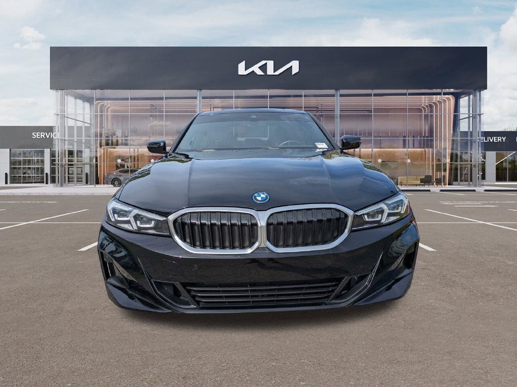2023 BMW 3 Series 330e xDrive