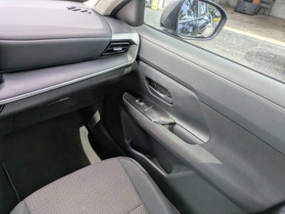 2025 Nissan Kicks S
