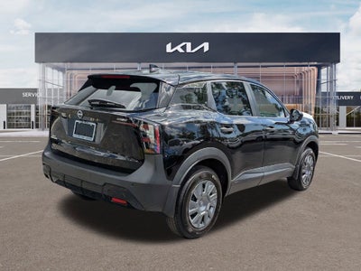 2025 Nissan Kicks S