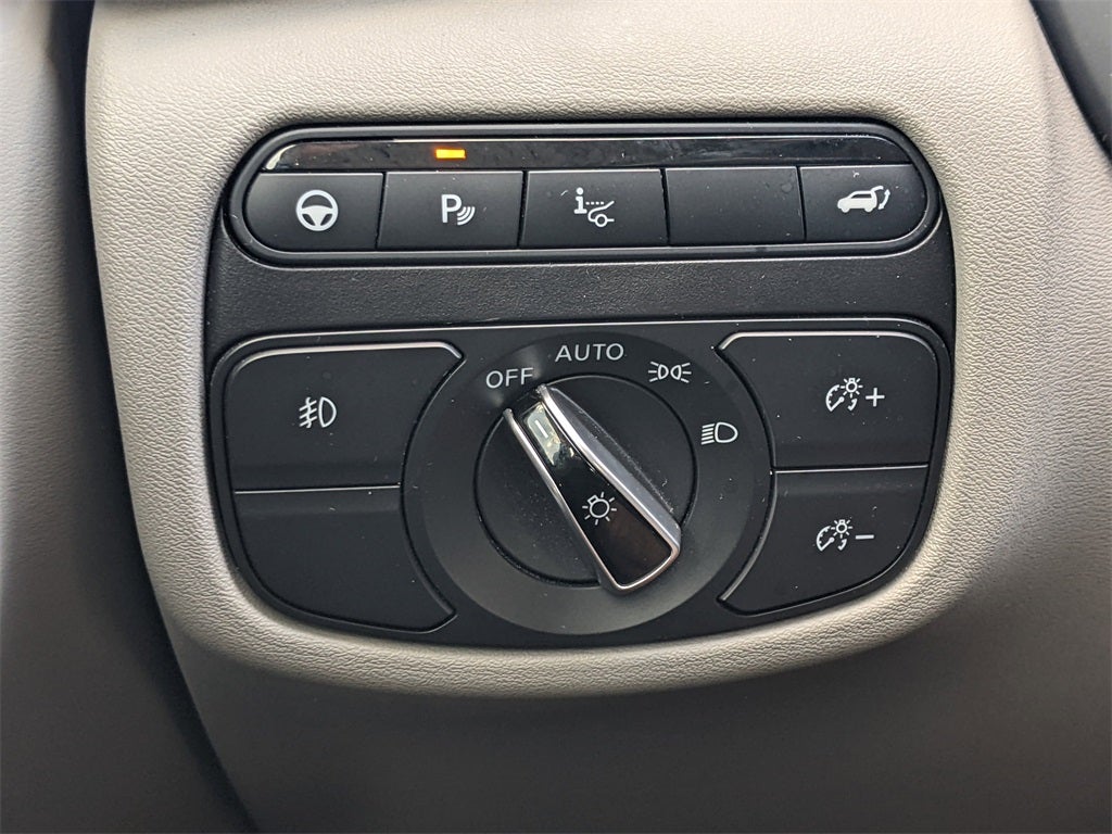 2023 INFINITI QX50 Sensory