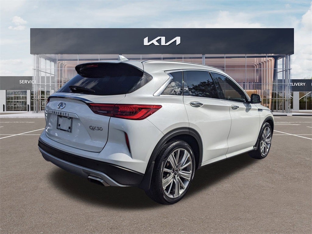 2023 INFINITI QX50 Sensory