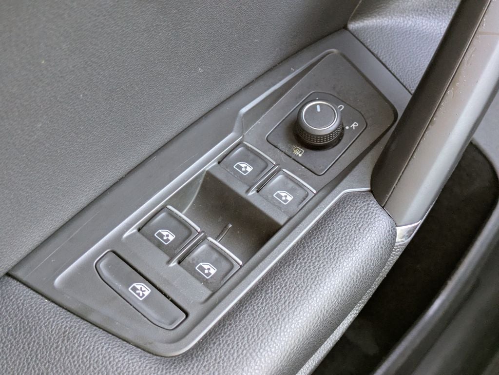 2020 Volkswagen Tiguan 2.0T SE