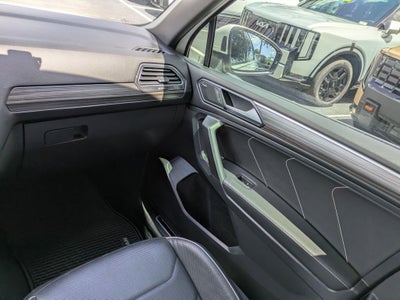 2022 Volkswagen Tiguan 2.0T SEL R-Line