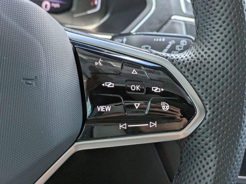 2022 Volkswagen Tiguan 2.0T SEL R-Line
