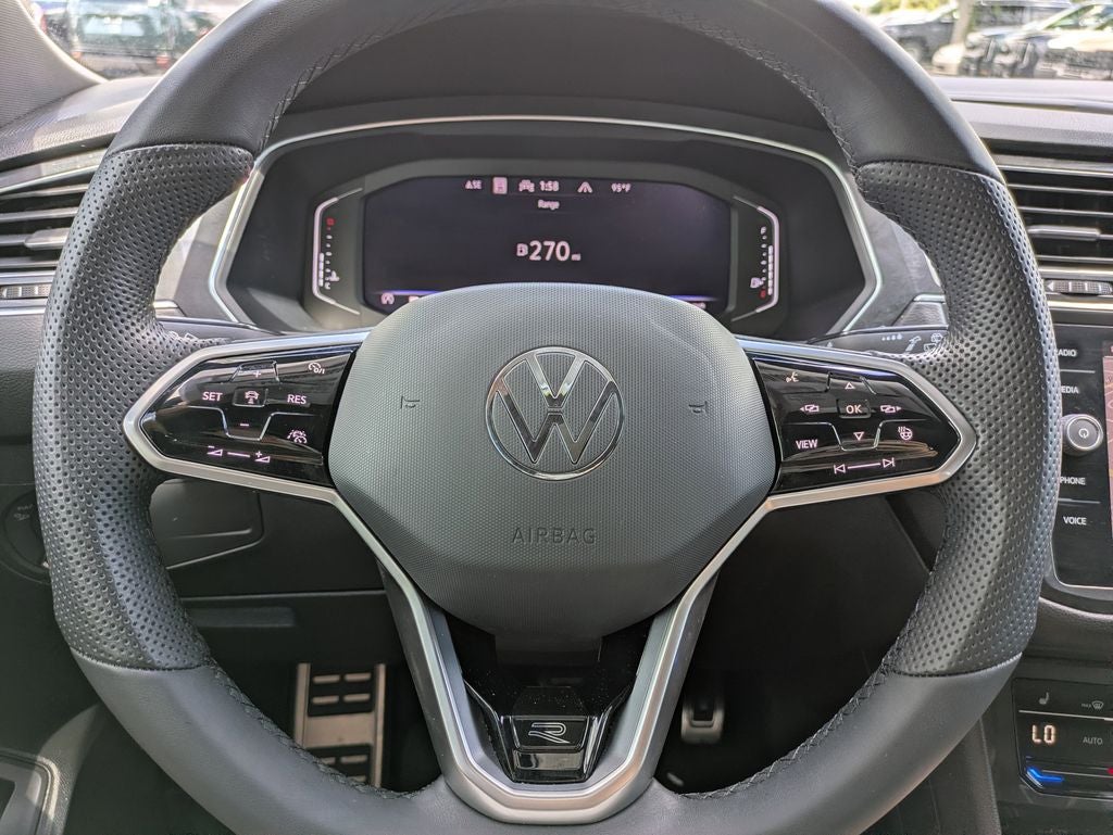 2022 Volkswagen Tiguan 2.0T SEL R-Line