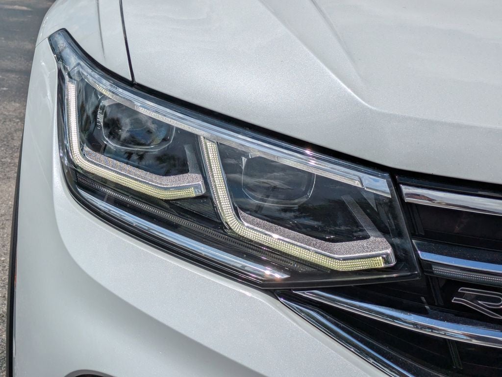 2022 Volkswagen Tiguan 2.0T SEL R-Line