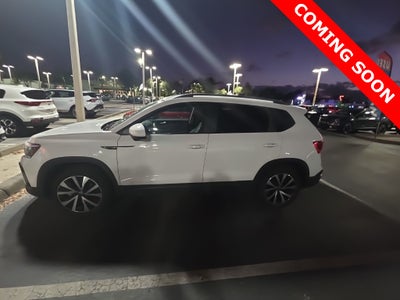 2022 Volkswagen Taos 1.5T SE