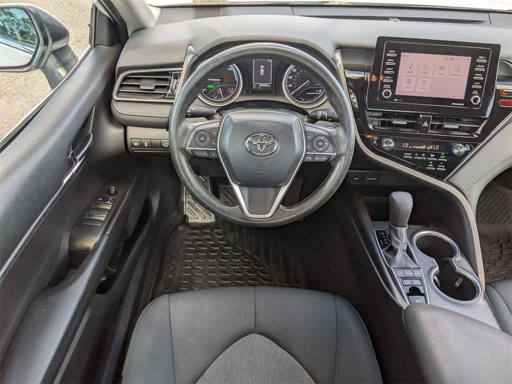 2021 Toyota Camry Hybrid LE