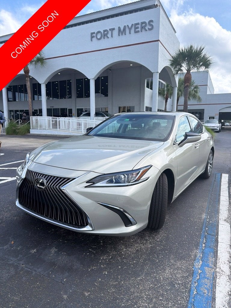 2021 Lexus ES 250