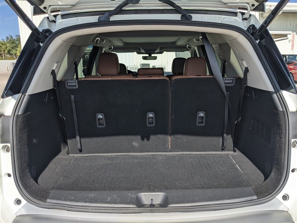 2024 Nissan Pathfinder Platinum