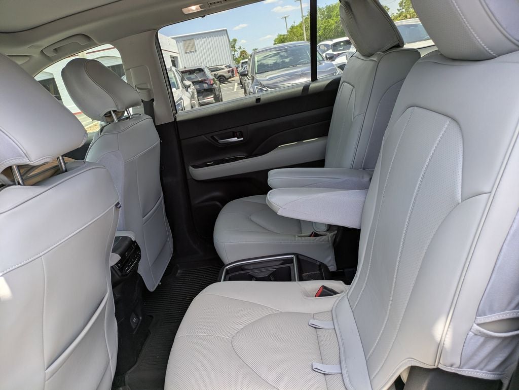 2025 Toyota Grand Highlander Hybrid Limited