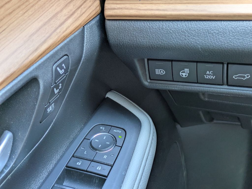 2025 Toyota Grand Highlander Hybrid Limited