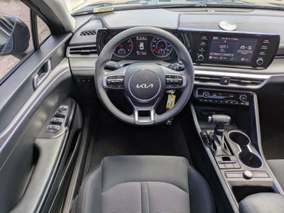 2022 Kia K5 LX