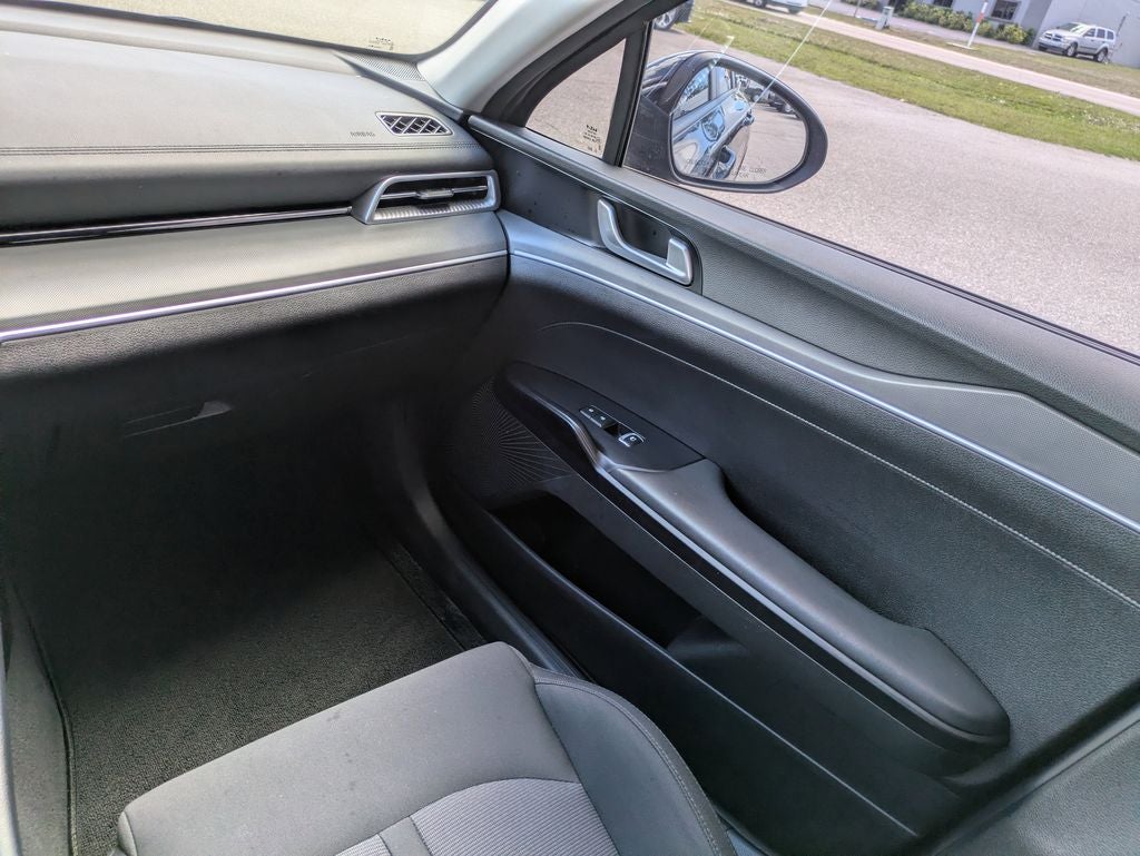 2022 Kia K5 LX