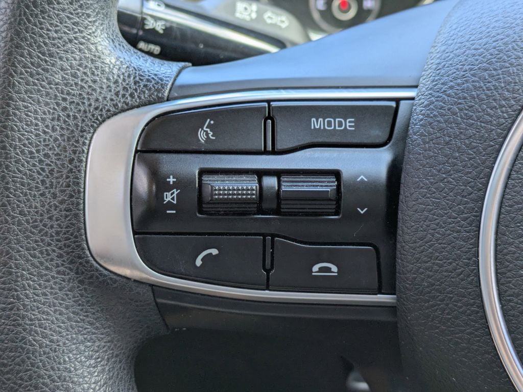 2022 Kia K5 LX