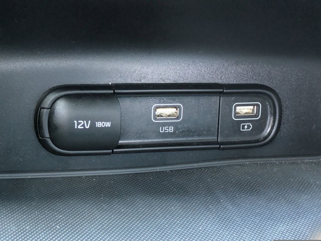 2022 Kia K5 LX