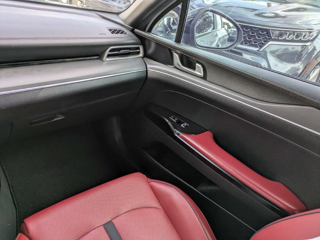 2024 Kia K5 GT-Line