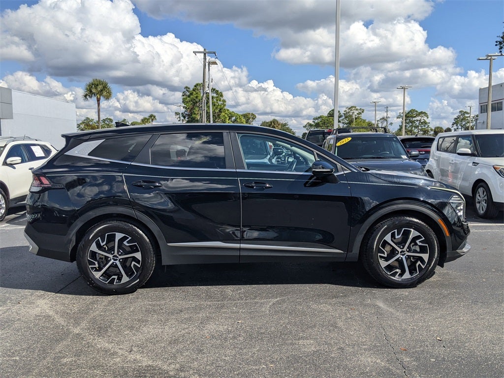 2024 Kia Sportage EX