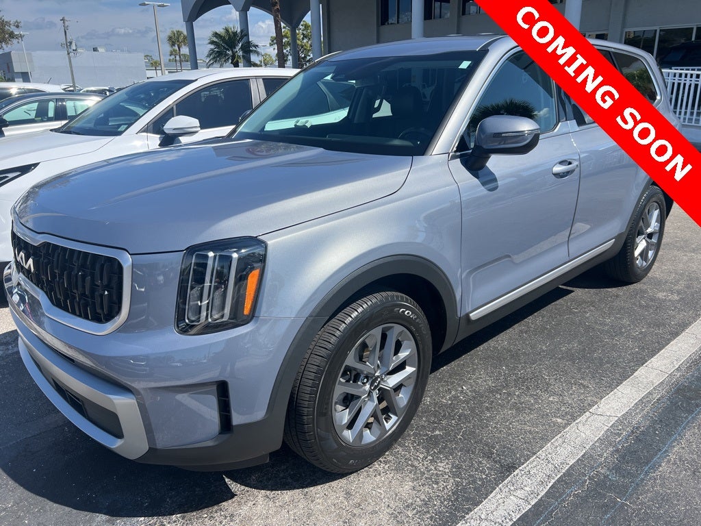 2023 Kia Telluride LX
