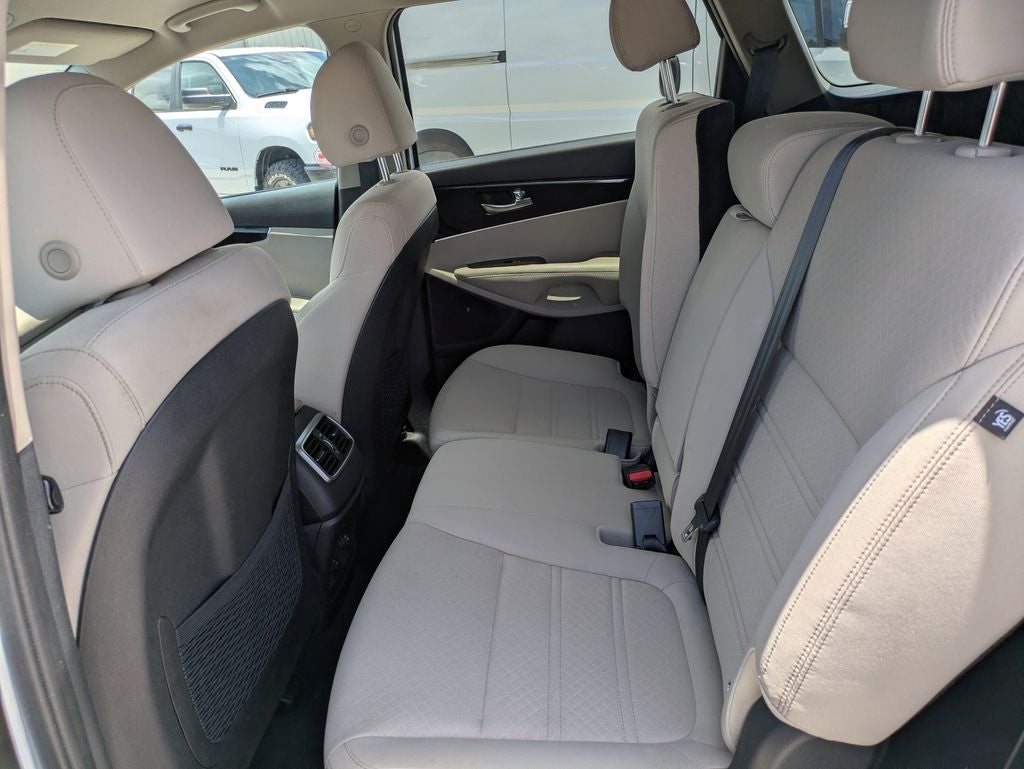 2020 Kia Sorento LX