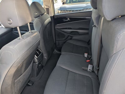 2020 Kia Sorento S