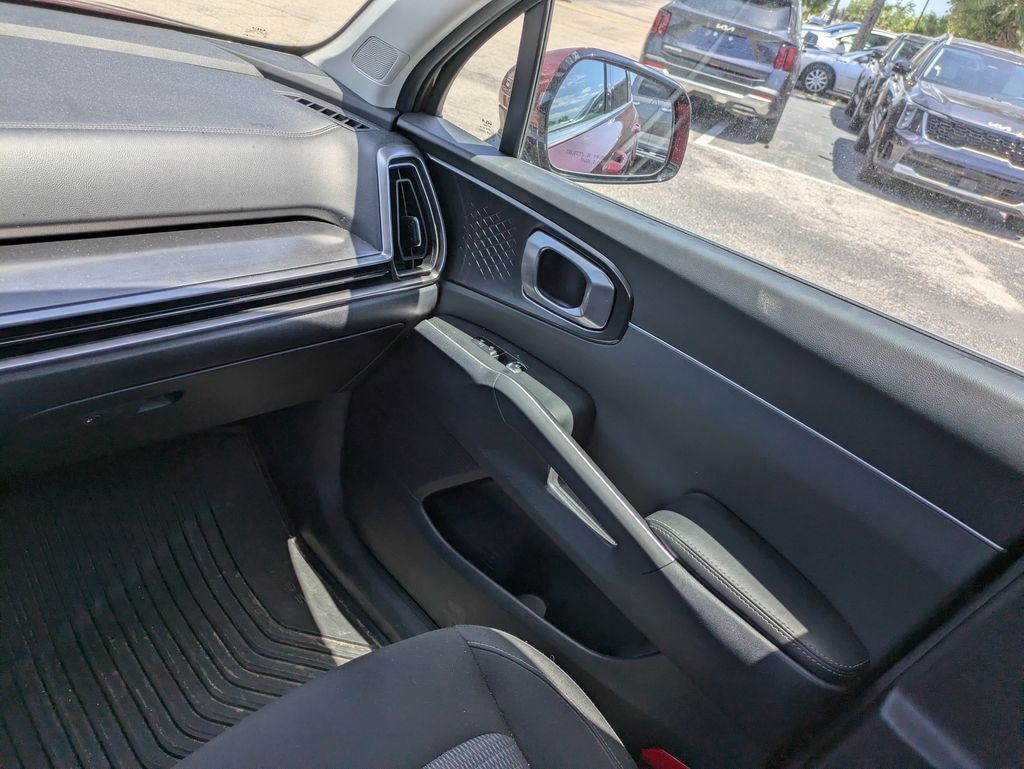 2025 Kia Sorento LX