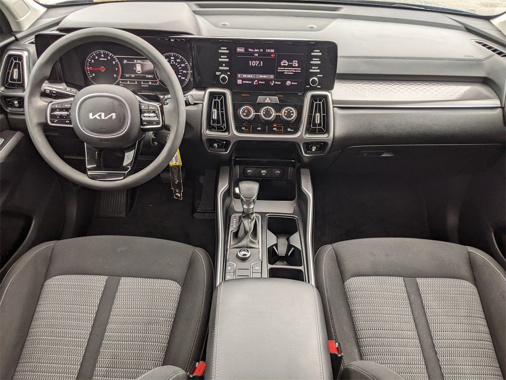 2023 Kia Sorento LX